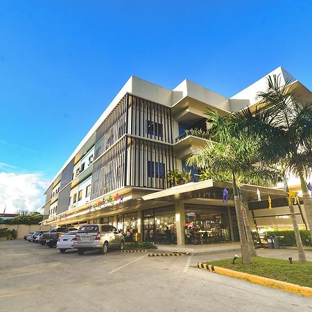 Felix Residences Cebu Exterior foto